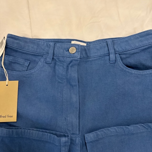 Melina Pant - Picture 4 of 5